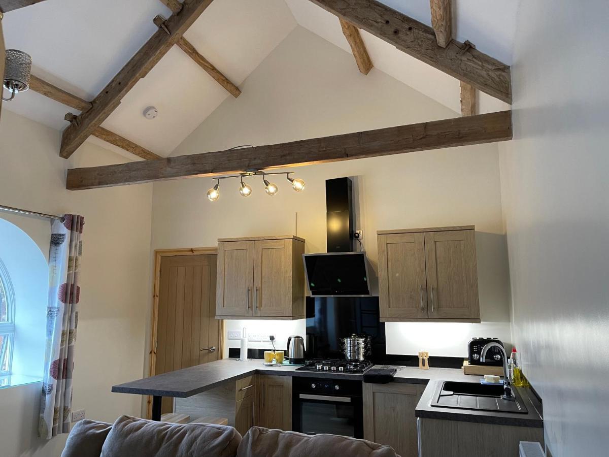 Red Kite Barn Villa Ammanford Exterior photo