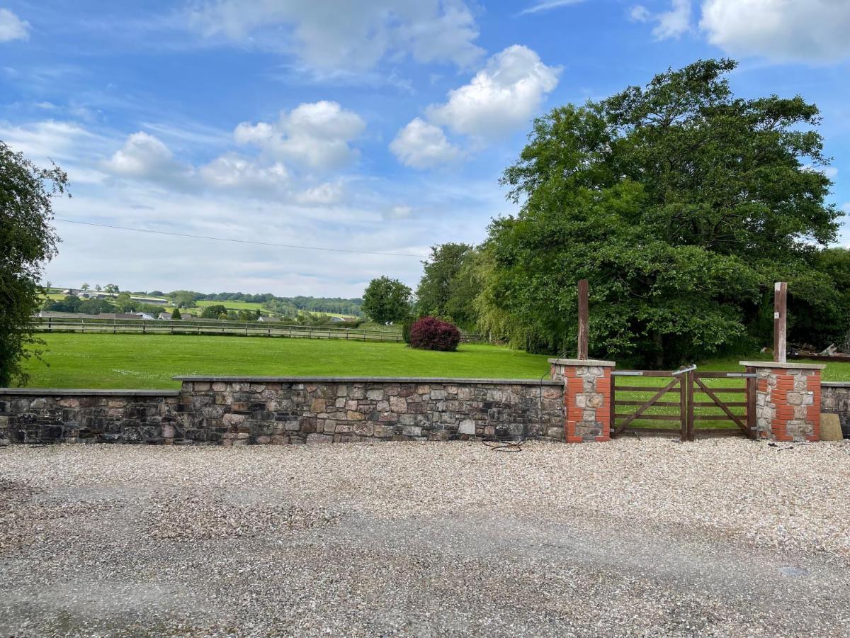 Red Kite Barn Villa Ammanford Exterior photo